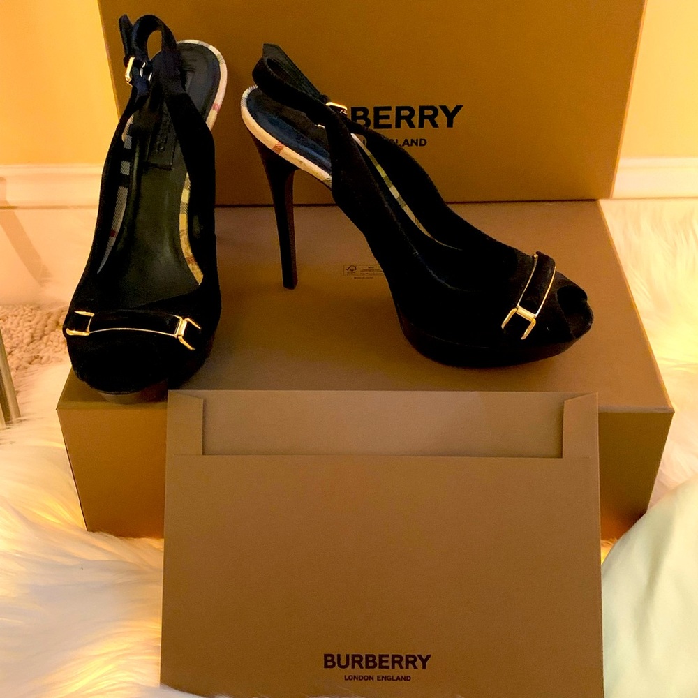 Ladies Burberry High heels size 38